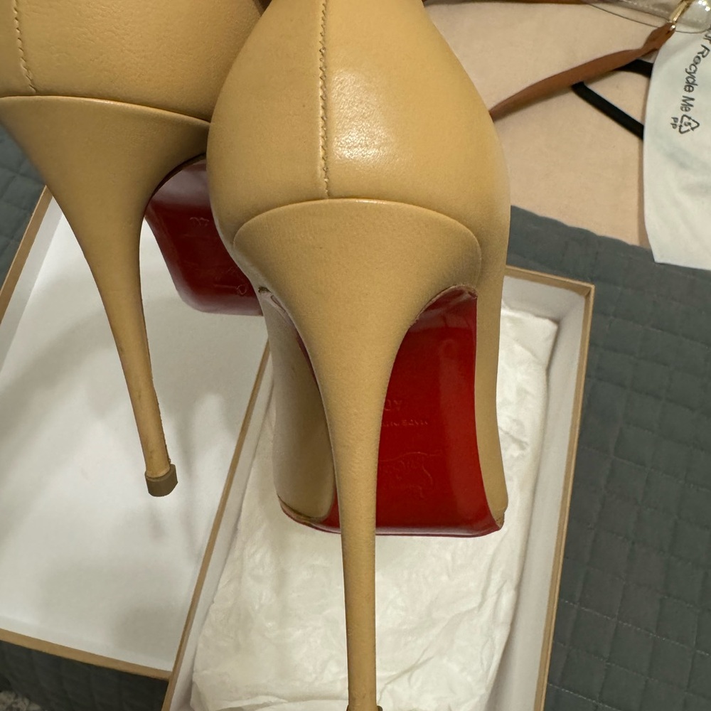 Christian Louboutin Breche Napa Pumps - Picture 7 of 13